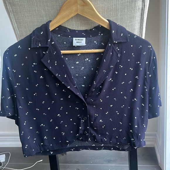 Sunday Best Navy Blue Heart Print Short Sleeves Cropped Top - Picture 13 of 16